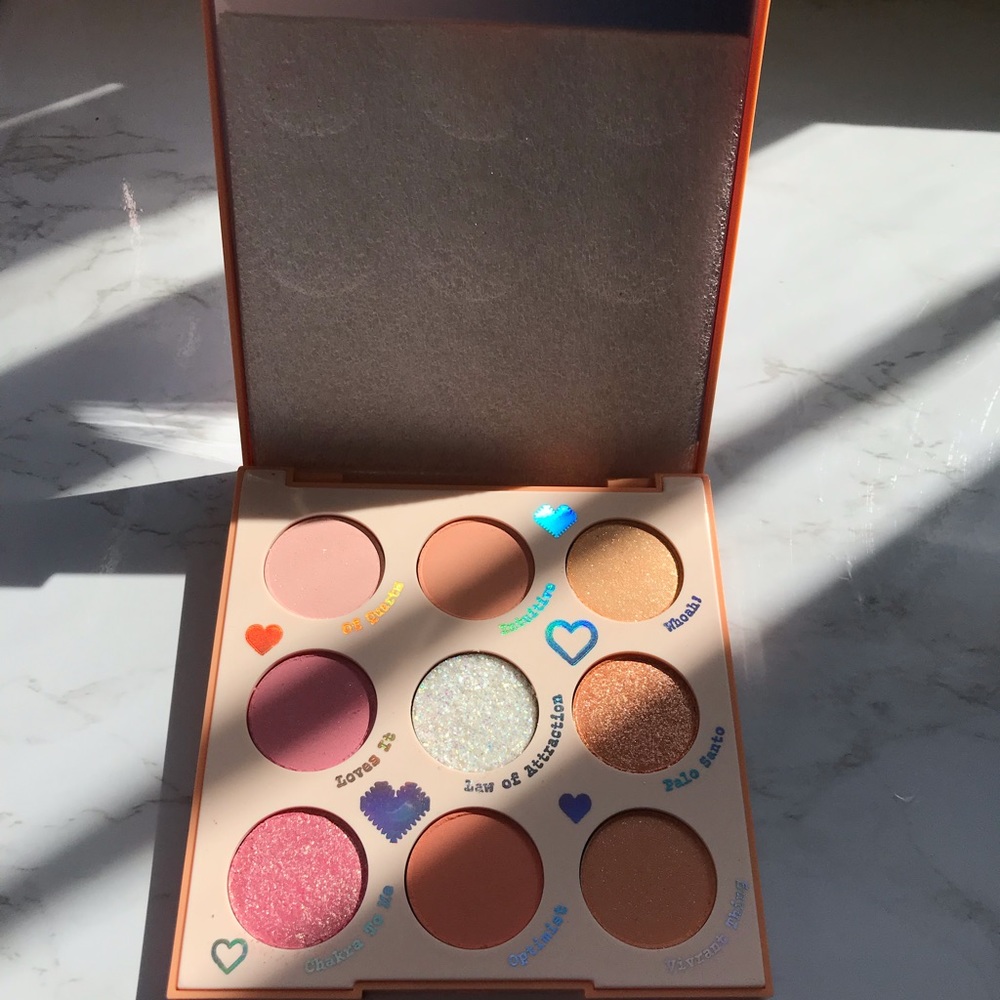 Colourpop - MISS BLISS Eyeshadow Palette